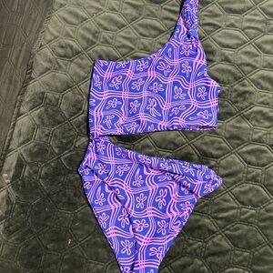 Skatie Hermosa Nicole one-piece swimsuit